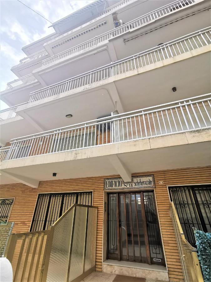 Apartamento Sabor Del Mar Solo Familias Playa de Gandia Exterior photo